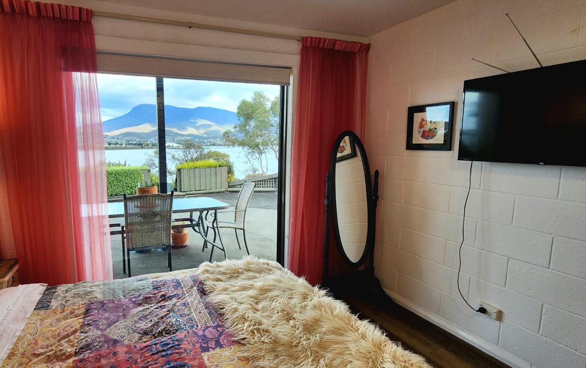 Waterfront Abode - 2 Bedrooms Hobart Eksteriør billede